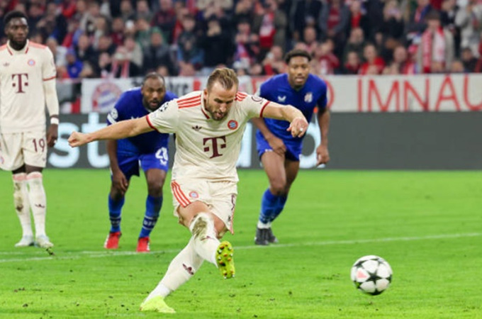 Kane tỏa sáng giúp Bayern đại thắng Dinamo Zagreb