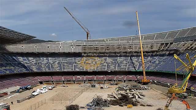 Sân Camp Nou đang trong quá trình cải tạo